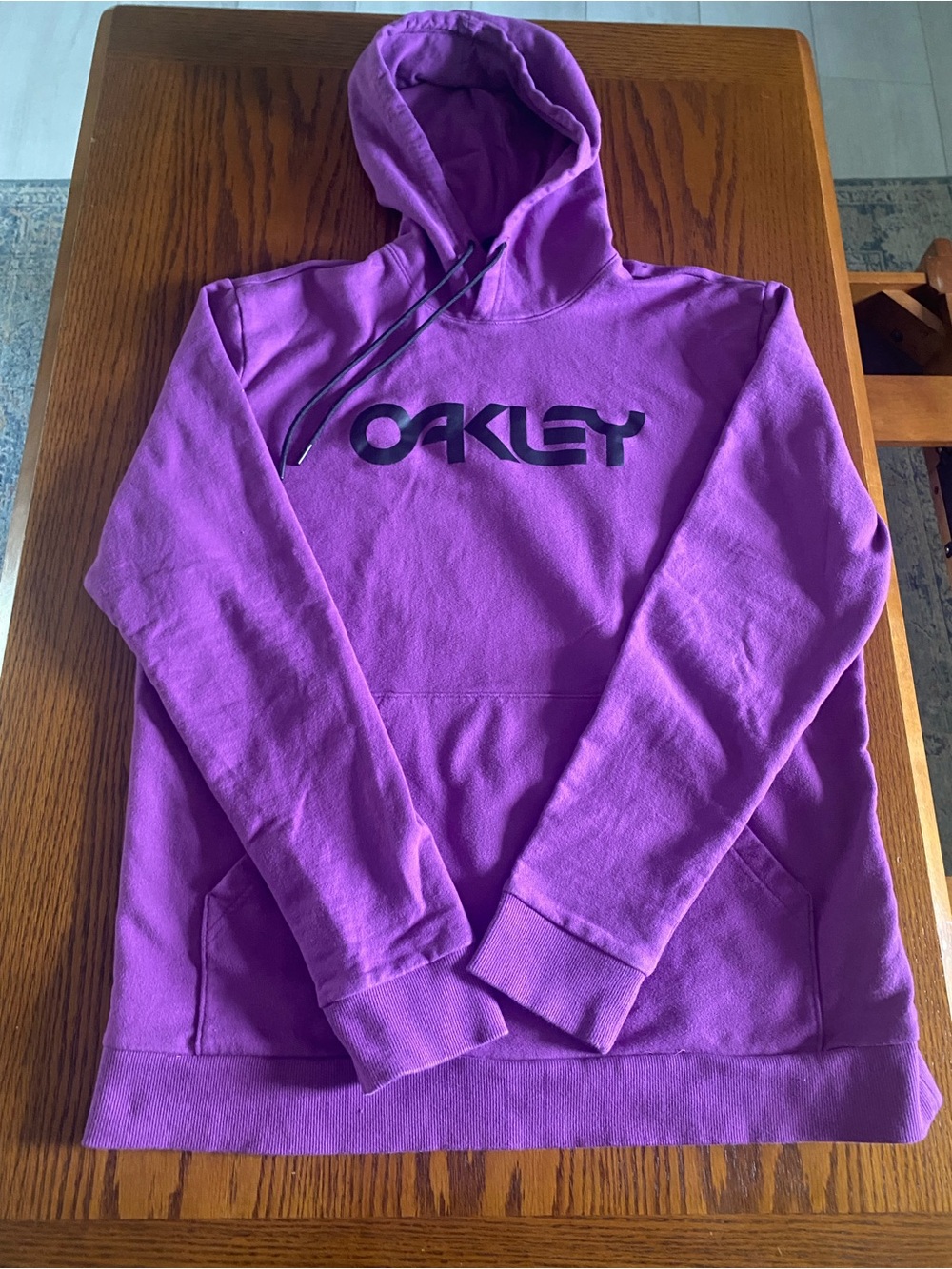 Oakley Magenta Pullover Hoodie with White Logo Tag
